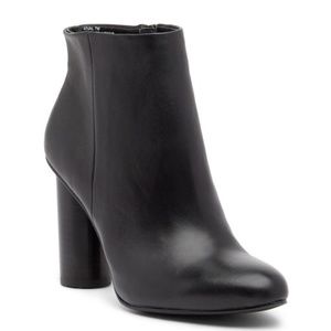 Steve Madden "Rival" Booties